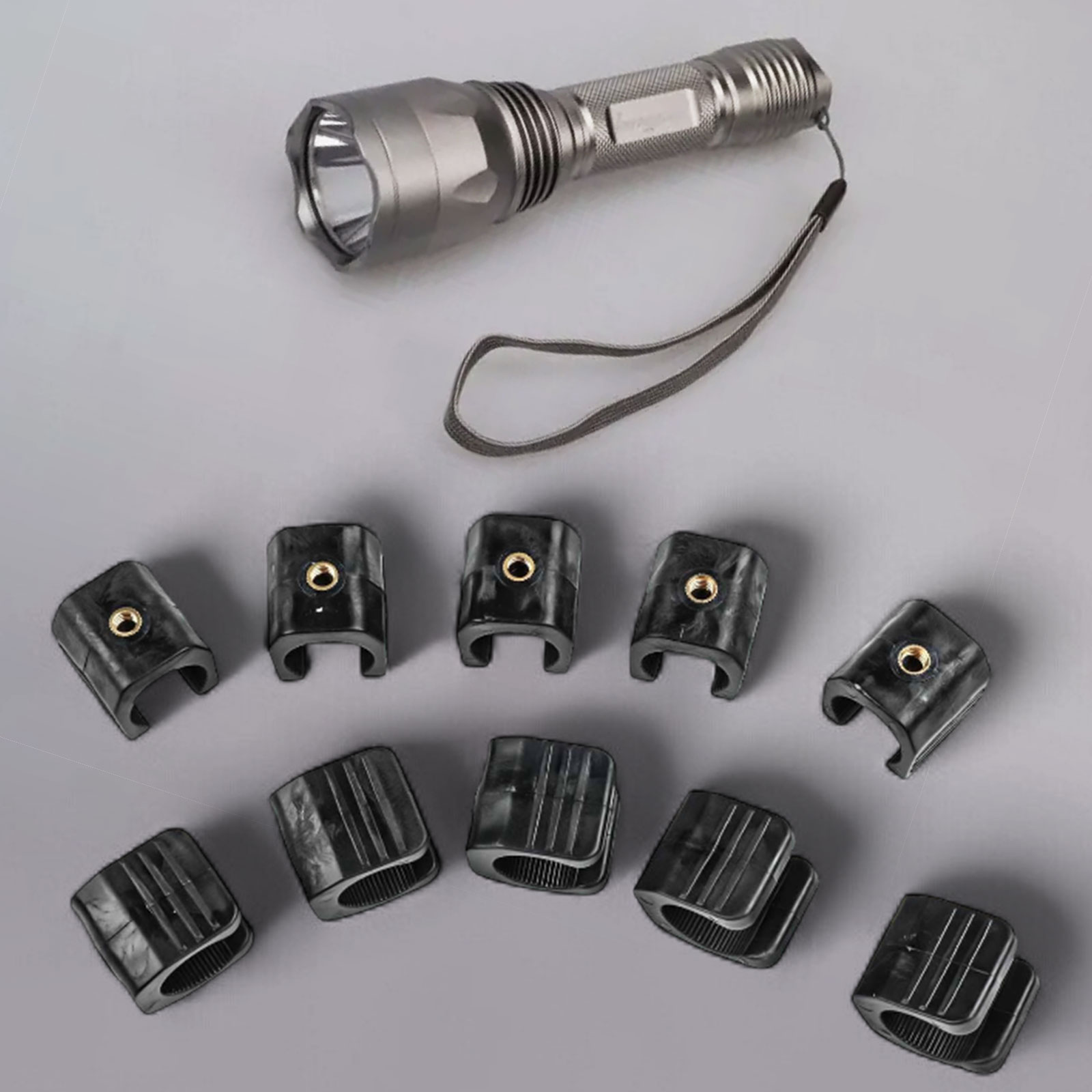 10 stuks U-vormige zaklamphoud - Outdoor Adventure U Of U recensie en prijs