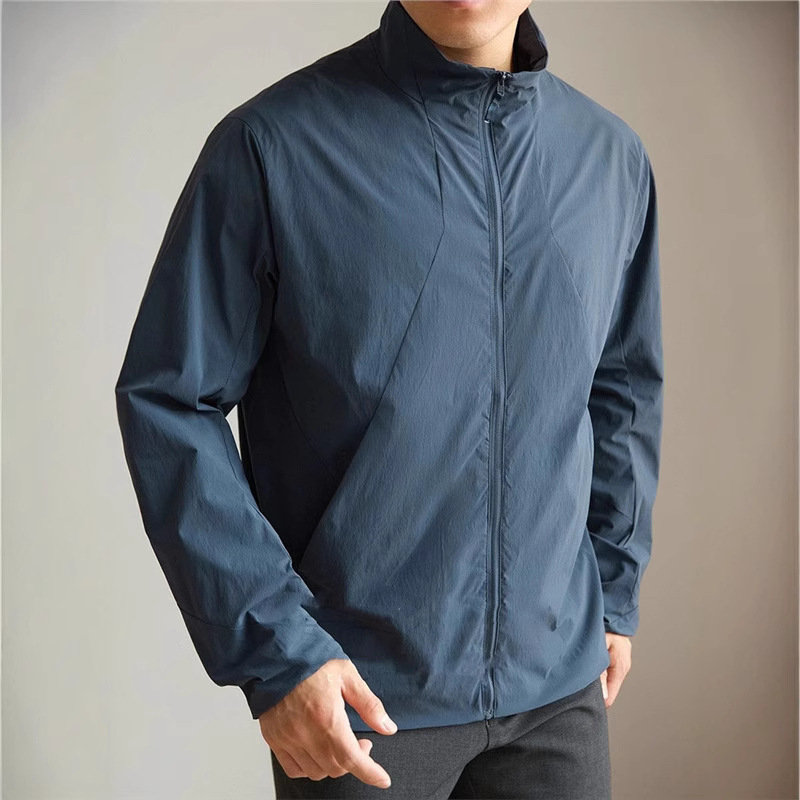 Herfstwandeljassen voor heren, - Outdoor Adventure Windbreaker recensie en prijs